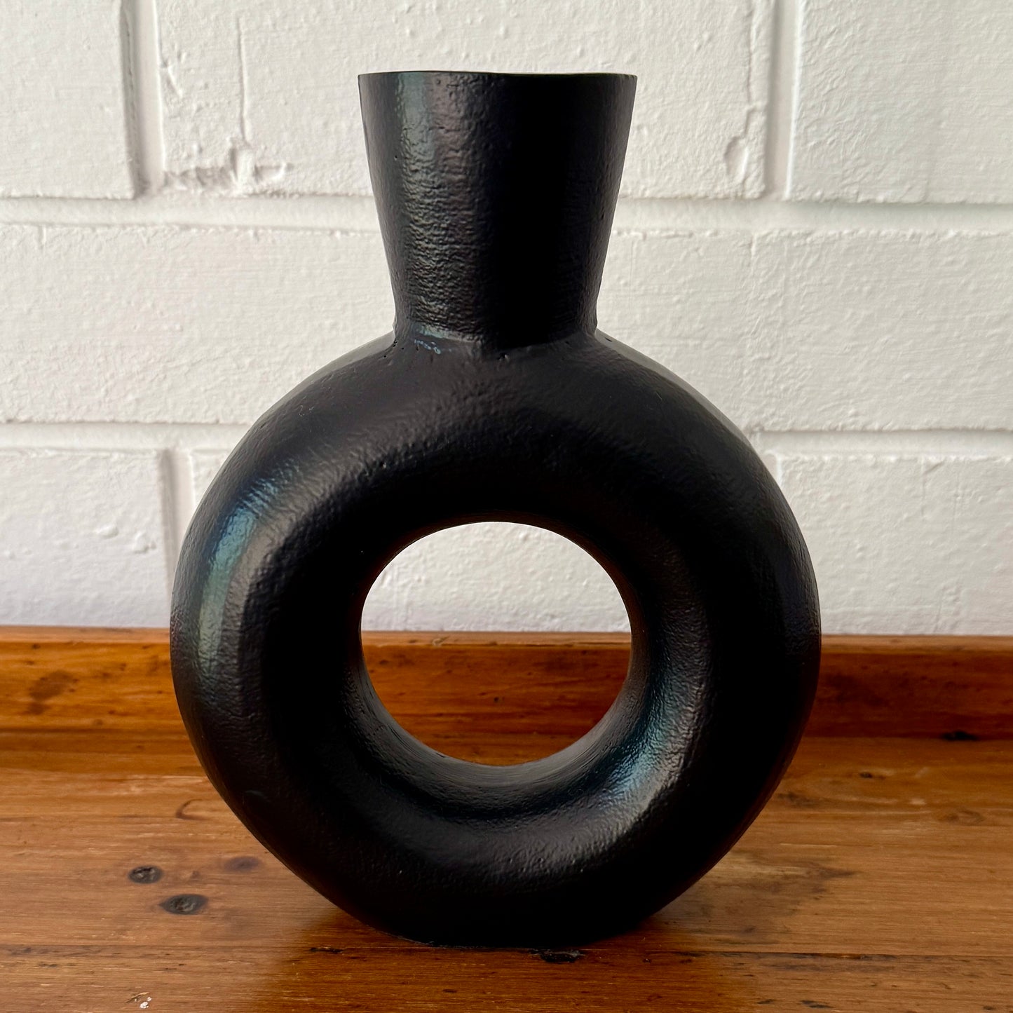 Eyla Vase