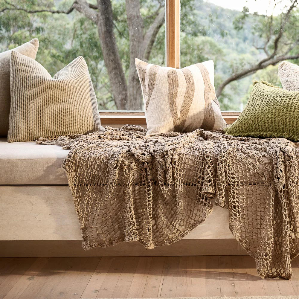 Favo Cushion
