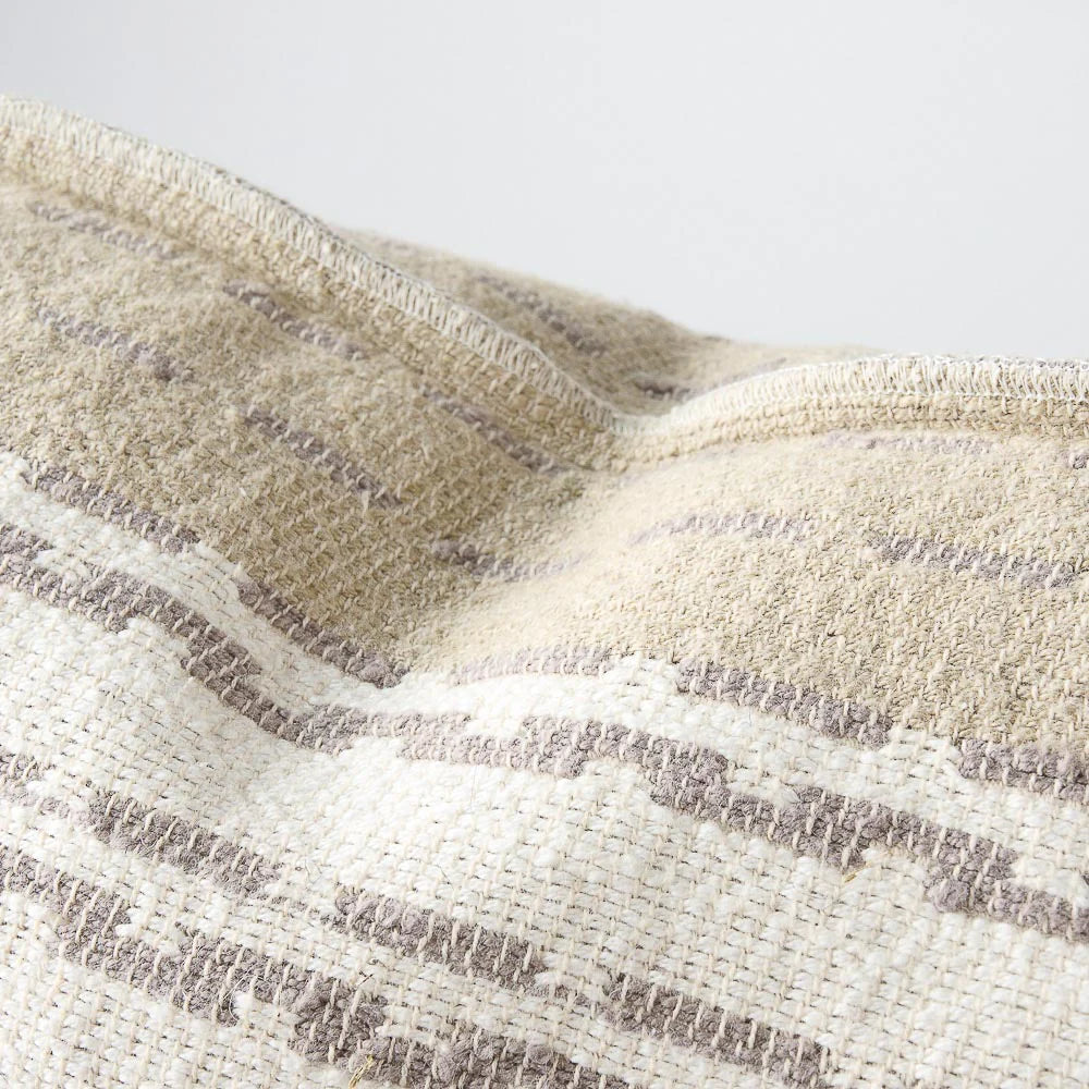 Hagen Cushion