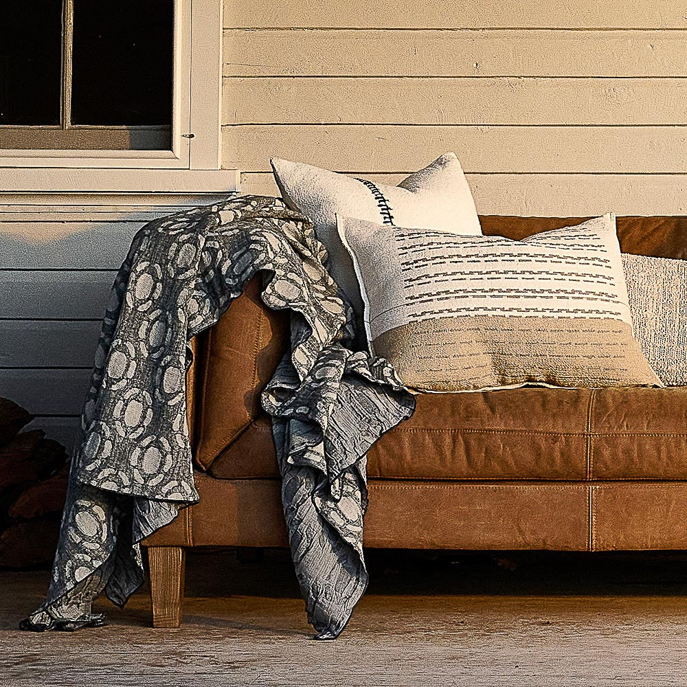 Hagen Cushion