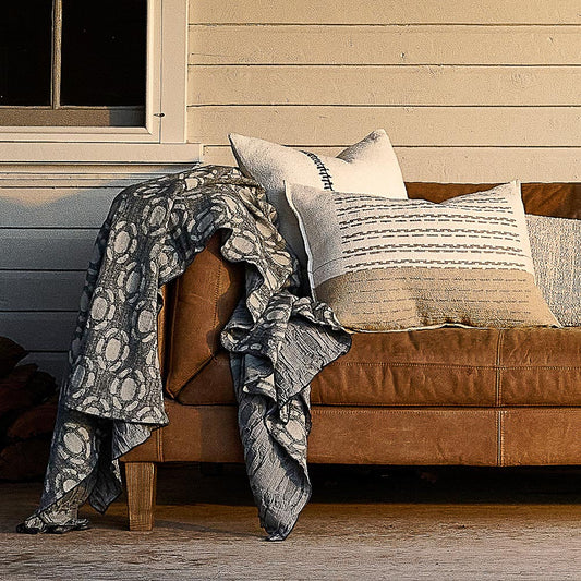 Hagen Cushion