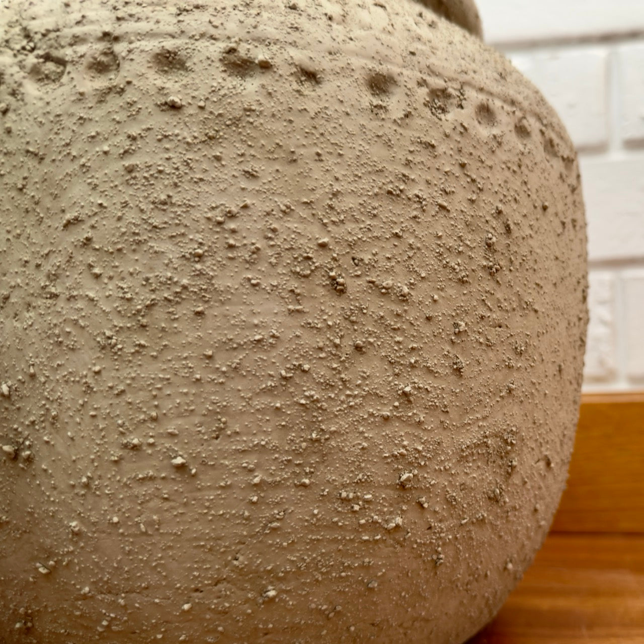 Sora Terracotta Plant Pot