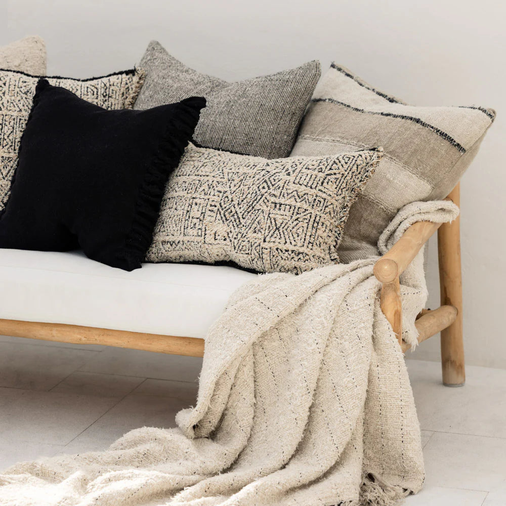 Looma Throw